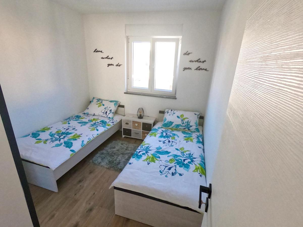 Apartment Libero 沃迪切 外观 照片